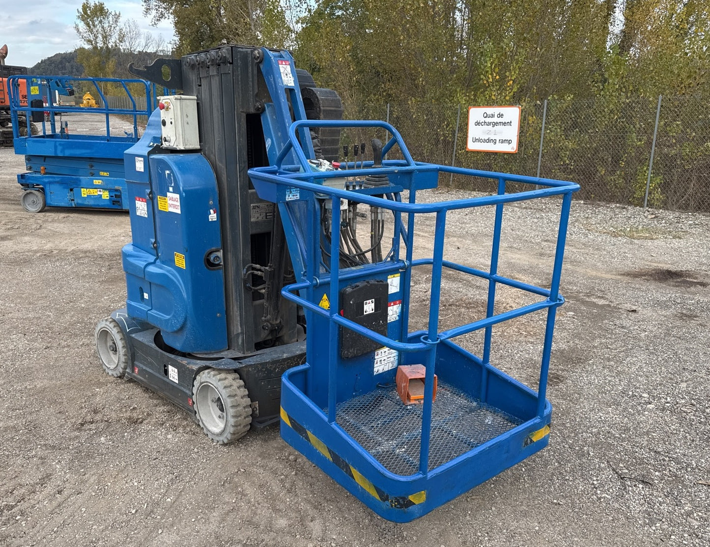 Plataforma elevadora ATN 1000 R año 2016 usada - vista completa