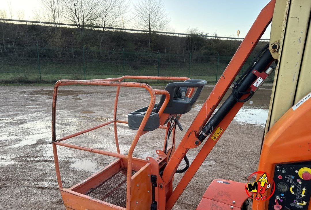 Cesta de seguridad de la elevadora eléctrica Toucan 10E.