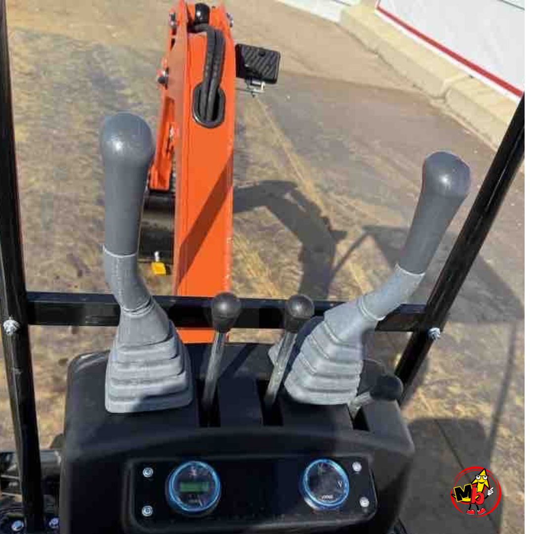 Miniexcavadora con orugas y cucharón incluido