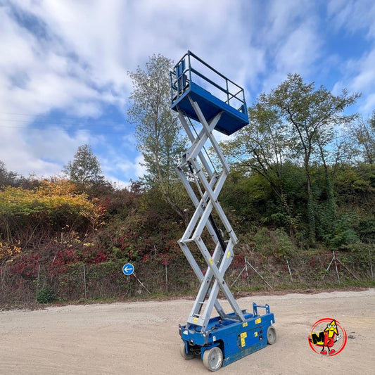 Plataforma elevadora Genie GS2032 vista frontal