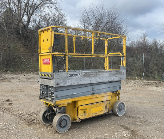 JLG 2030 ES