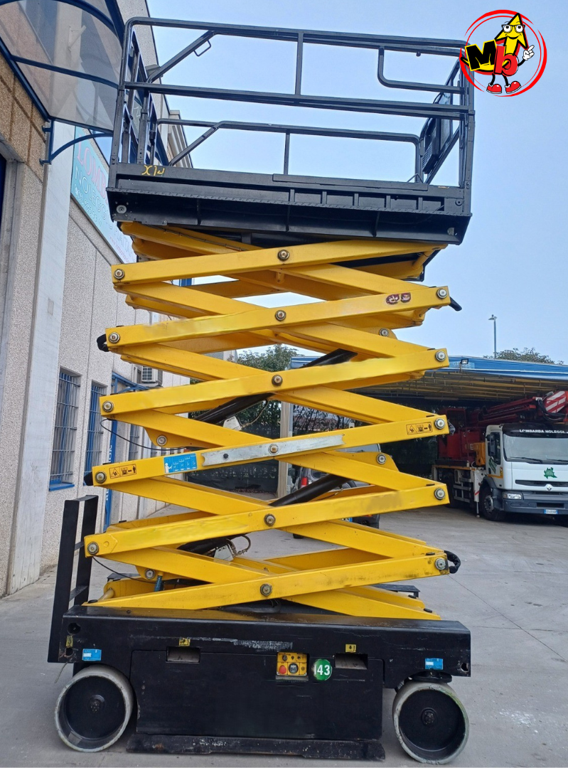 Airo X14 EW 2018 utilizada en almacén para mantenimiento en altura