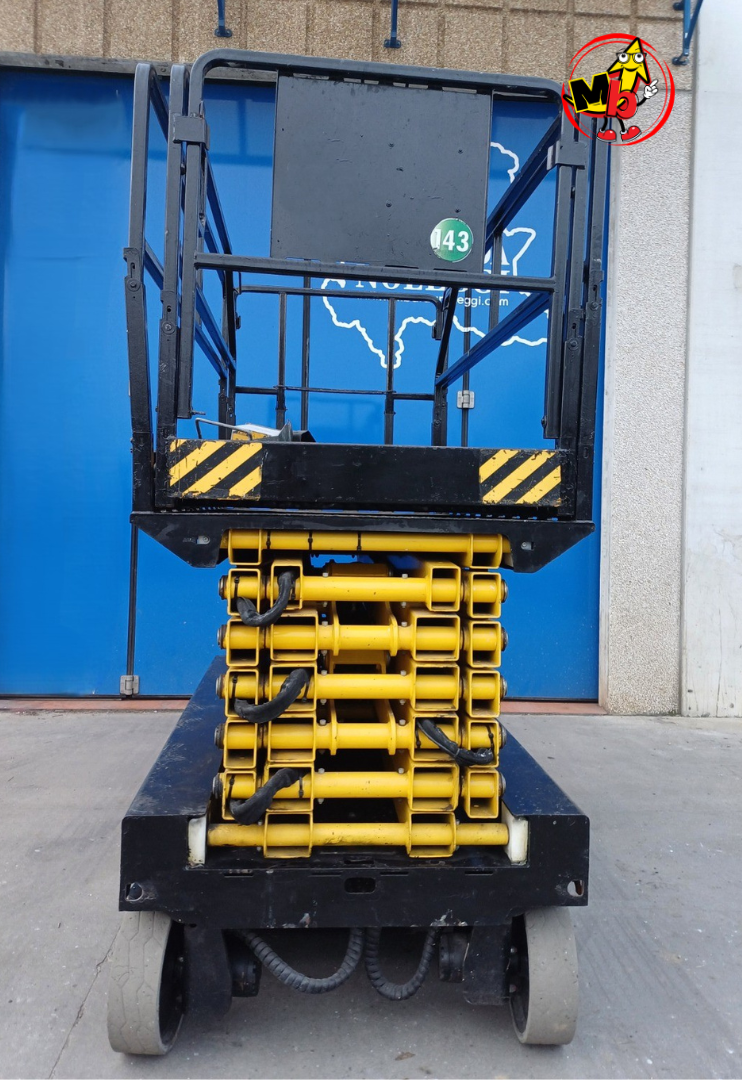 Tijera electrica Airo X14 EW 2018 para trabajos en altura en interiores