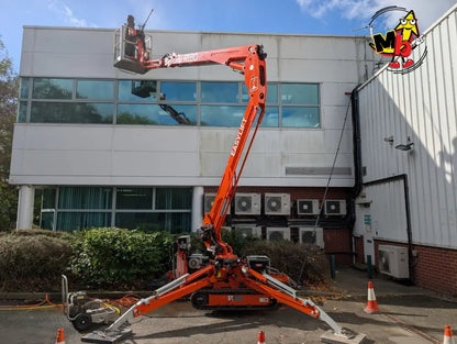 Plataforma elevadora EasyLift R180 cesta y controles operador