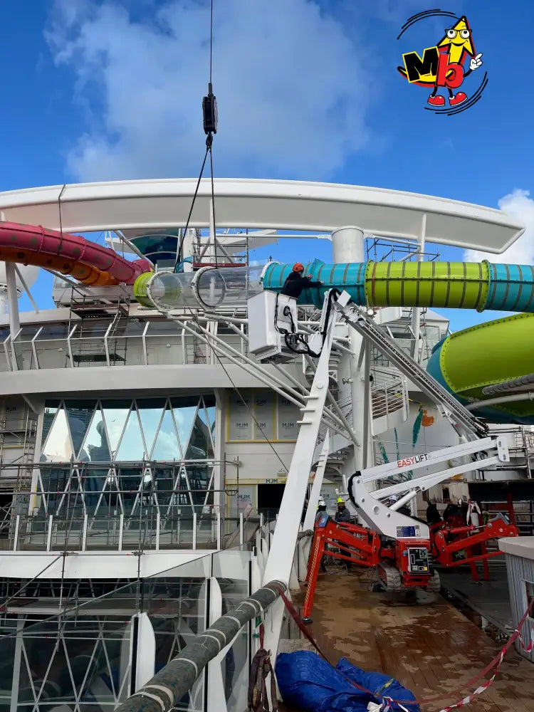 Plataforma elevadora EasyLift R210 arreglar toboganes