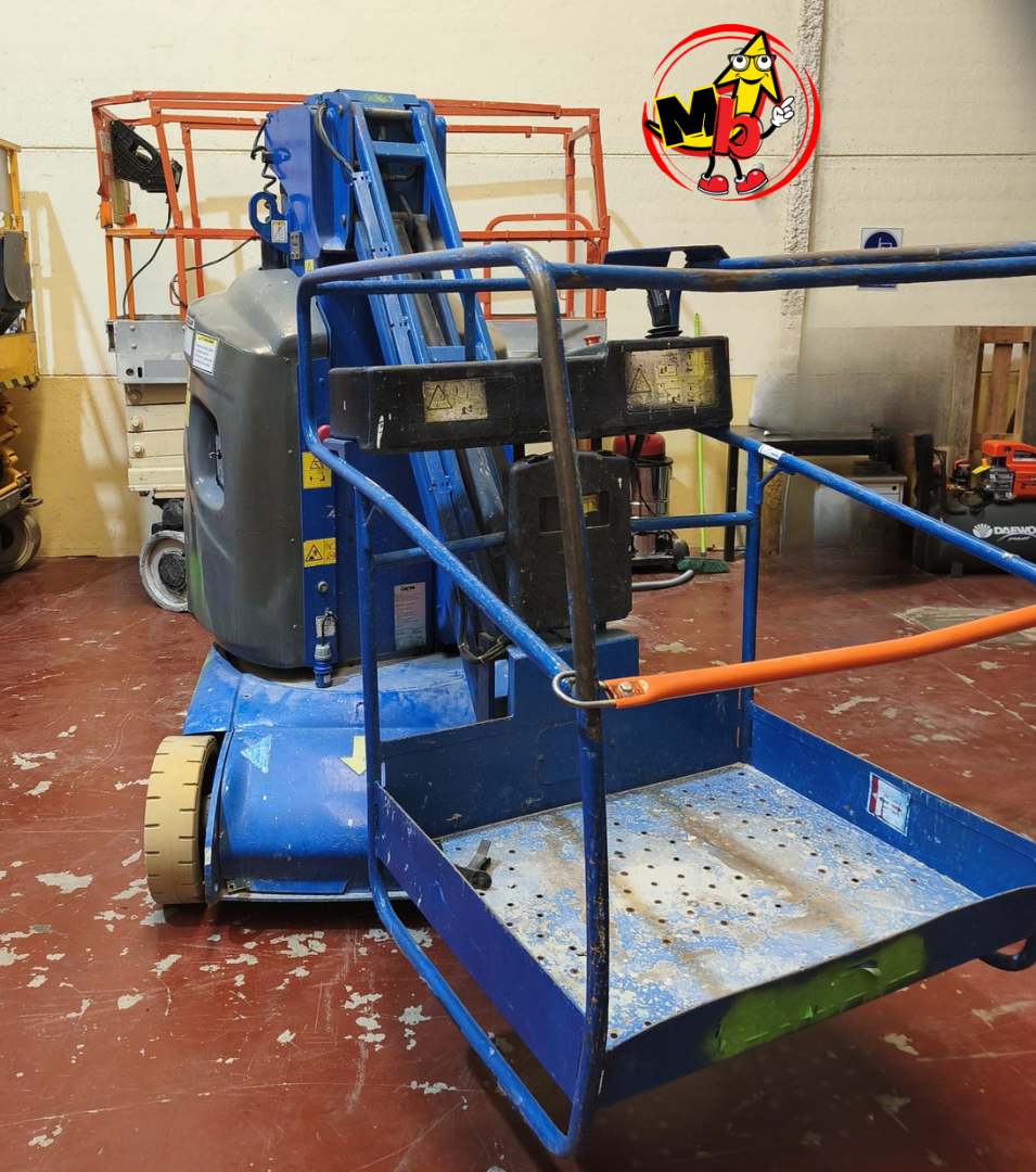 Plataforma vertical eléctrica Genie GR-26J
