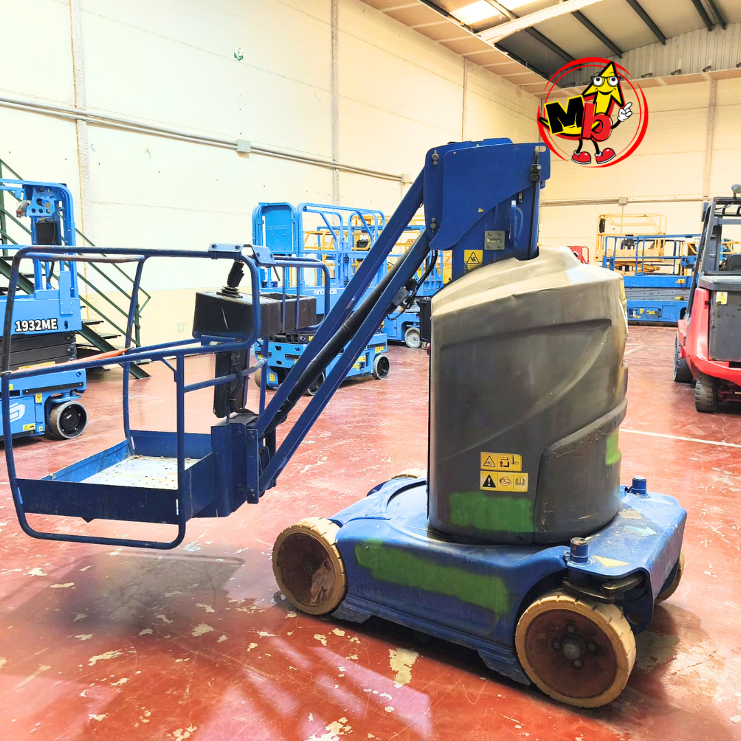Plataforma compacta eléctrica Genie GR-26J