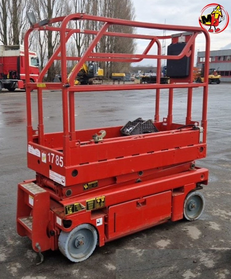 Plataforma elevadora eléctrica de tijera Haulotte Optimum 6 para trabajos en altura