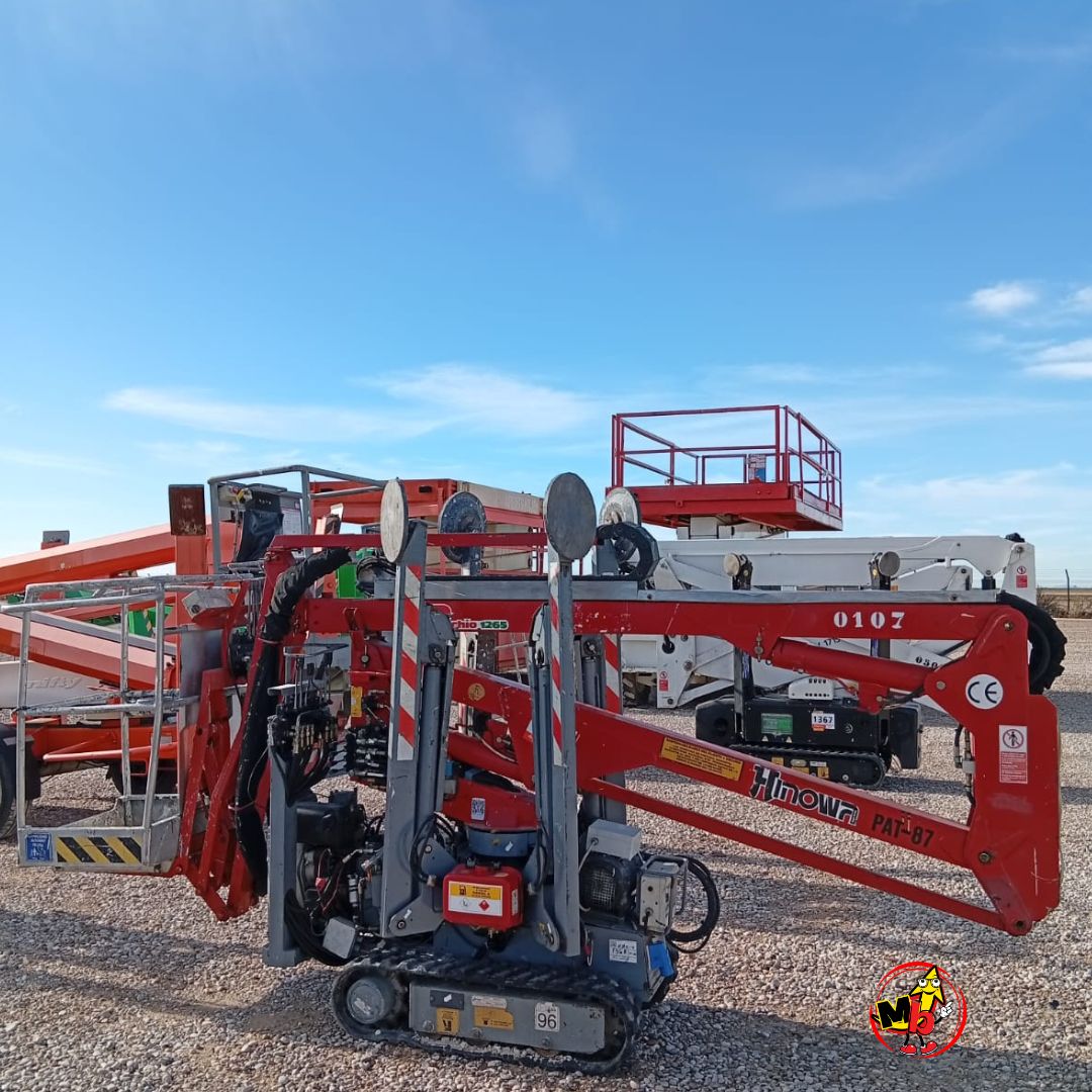  Oil & Steel Picchio 1265 elevador de altura 12 m y carga útil 120 kg