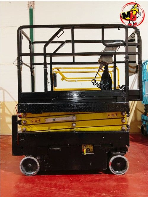 Elevador de tijera XS8 usado revisado y listo para trabajar