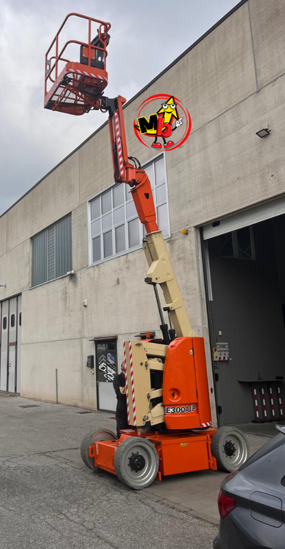 JLG 300 plataforma de tijera eléctrica de segunda mano en buen estado