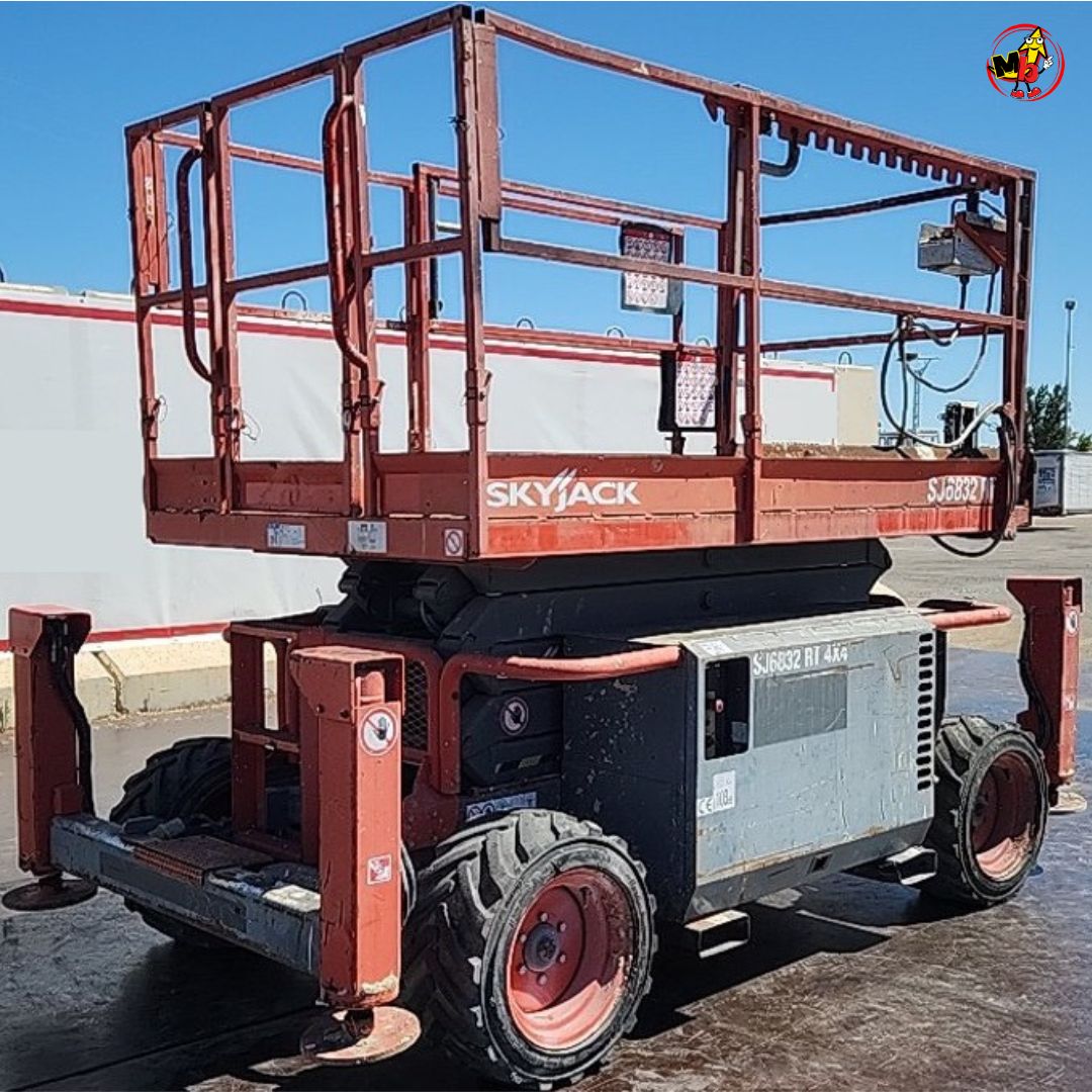 SkyJack SJ6832RT altura de trabajo 12 metros